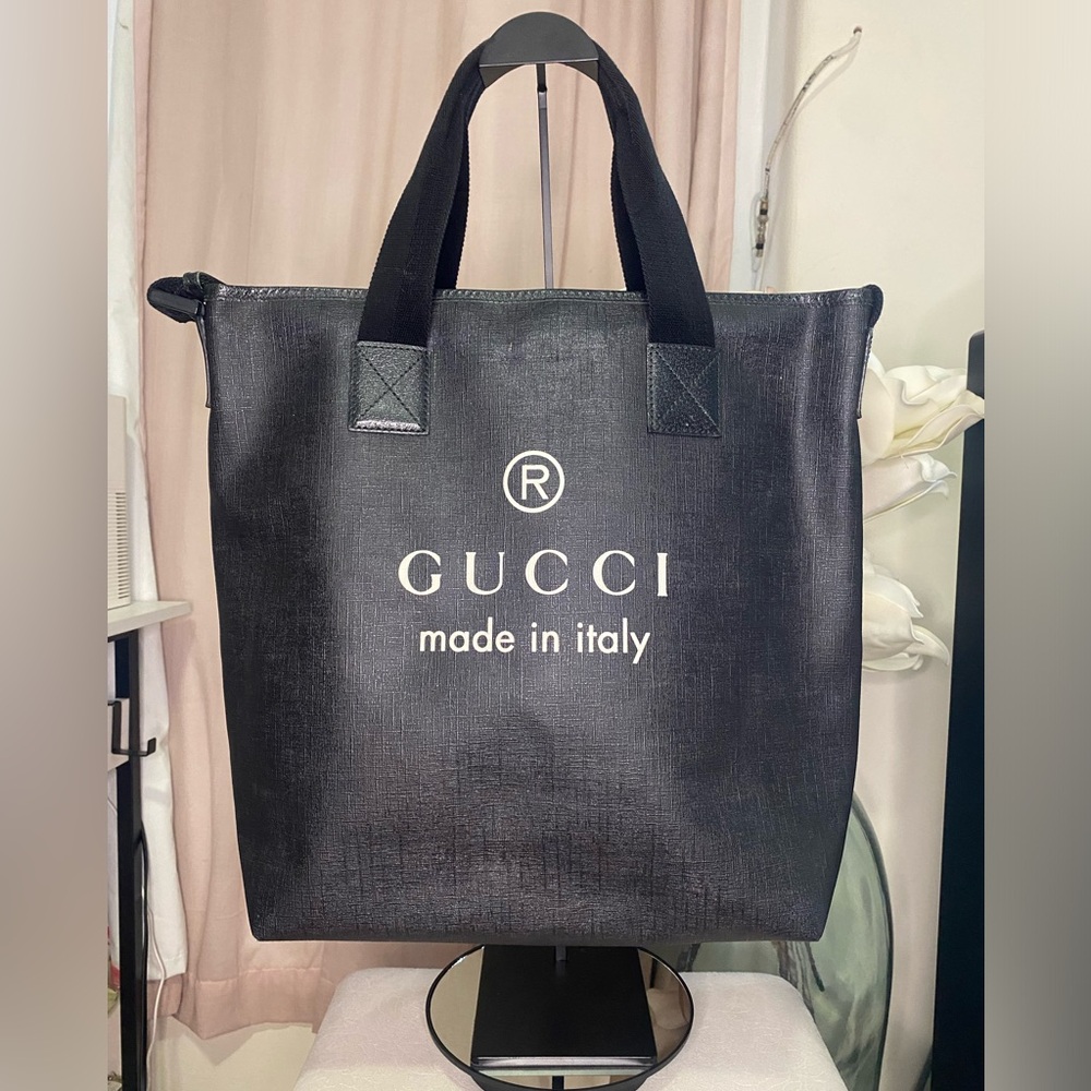 🖤 GUCCI Black PVC Tote and Shoulder Bag 🖤